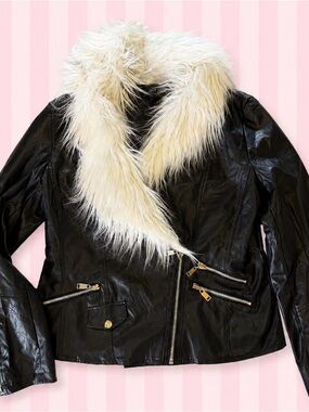 Y2K WENXI Black Faux Leather Moto Jacket White Faux Fur Collar